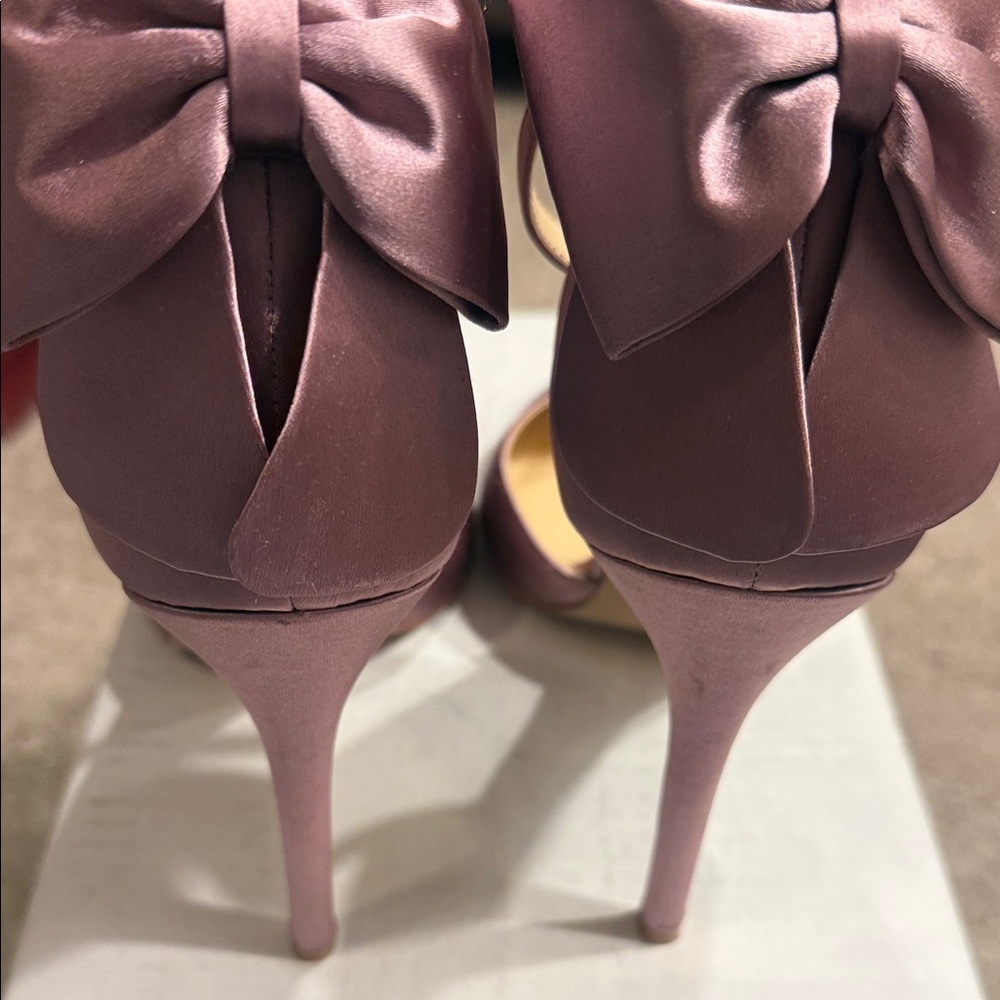 Jessica Simpson Mauve Satin Heels - Picture 4 of 6